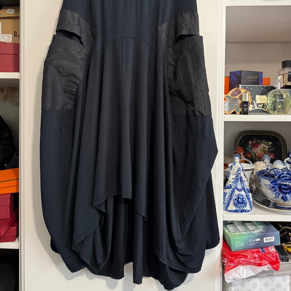 Jean-Marc-Philippe, Paris, Size 4, 95% Viscose, 5% Elasthanne